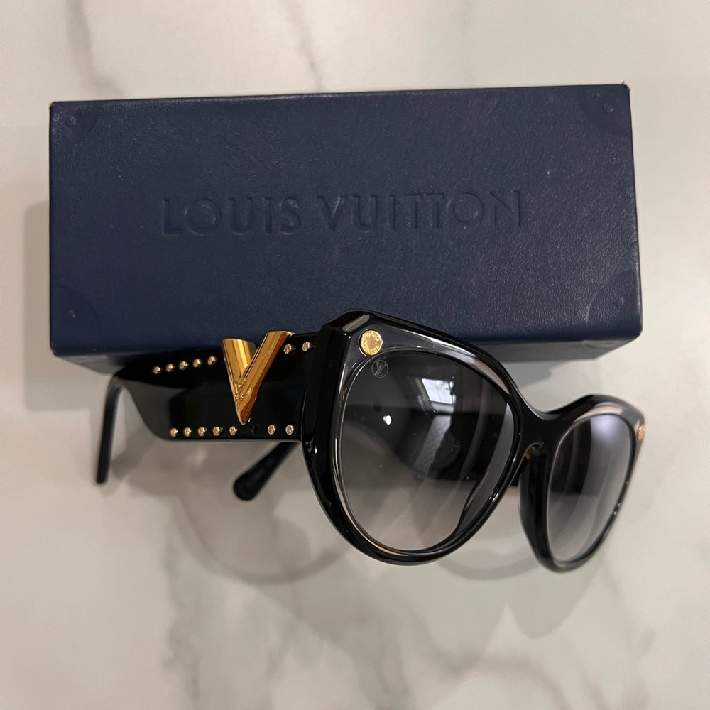 Authentic LV sunglasses